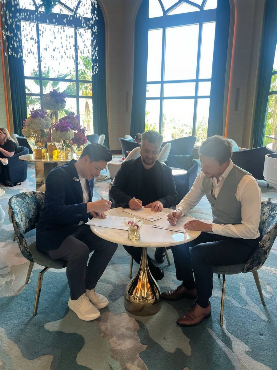 TheBlockGlobal's tweet photo. Three continents. One alliance. 🌍
TheBlock. x @web3harbour x @LuxHouseWeb3, united under the International Chambers of Virtual Assets at TOKEN2049 Dubai.
A new era of global Web3 collaboration begins.
Stay tuned. The future is being built. 🔗

#ICVA #Web3Alliance #Token2049 https://t.co/o0RLyP7L6u