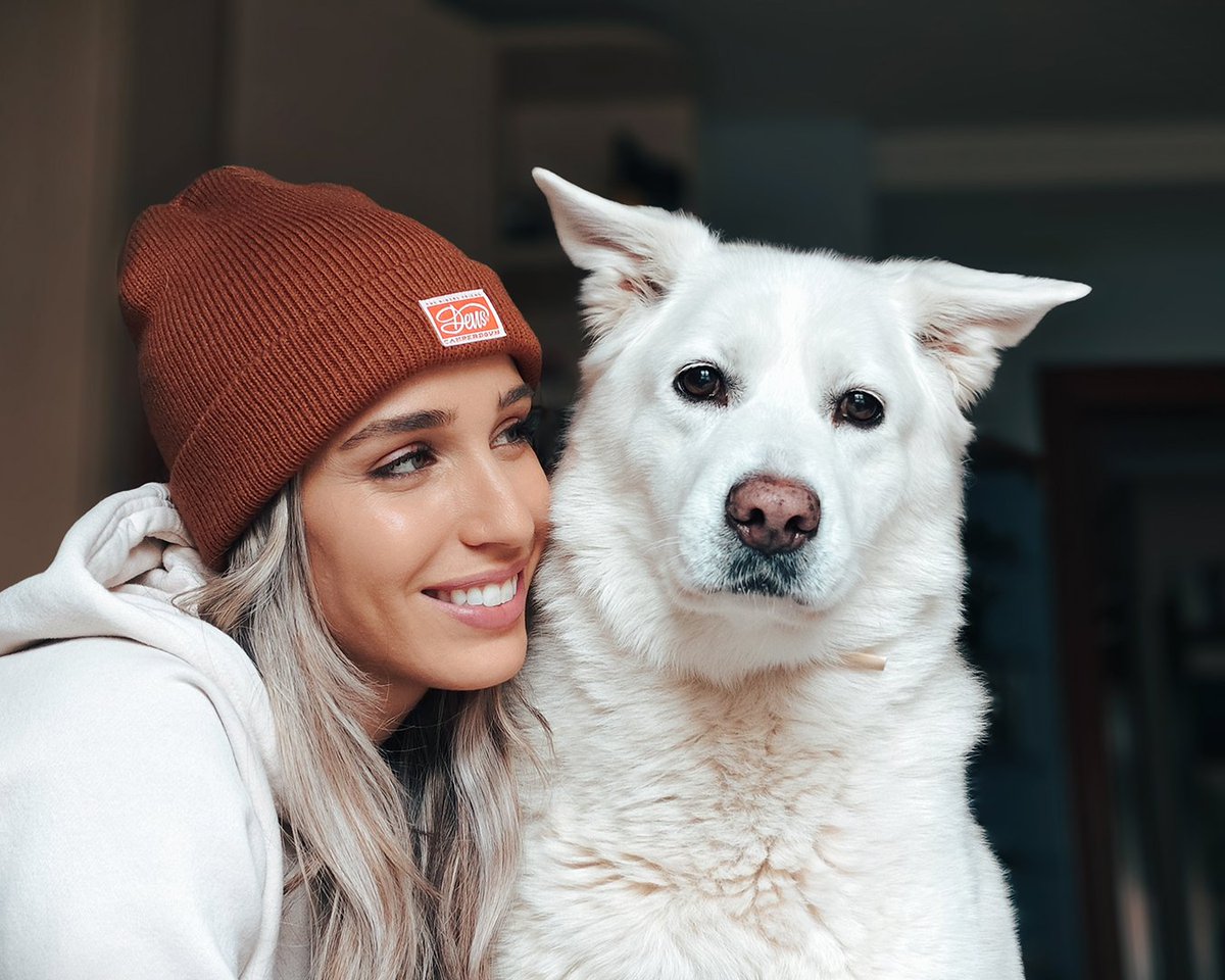 ZEISSLenses's tweet photo. Who’s the best boy? This dog, right here. 🐕​

Captured by photographer Gabriel Santos with the @‌Vivo_GLOBAL #V50 and its #ZEISS Multi-Focal Portrait Feature.​

📸 Think your portrait deserves to shine? Enter the #vivo #VISION+ PhotoAwards: https://t.co/KPkqJyWGpP https://t.co/NSncM3xFYd