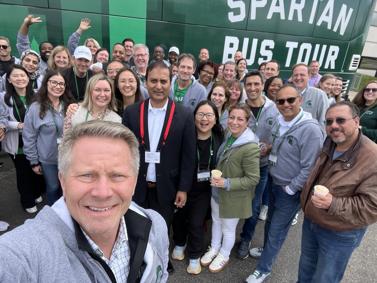CLSatMSU's tweet image. Chicano/Latino Studies Director Dr. M. Isabel Ayala is among the participants of the latest #SpartanBusTour . Dr. Ayala is touring sites throughout Detroit with MSU President Kevin Guskiewicz May 5-6.
msutoday.msu.edu/news/2025/spar…
#MSUSocialScience