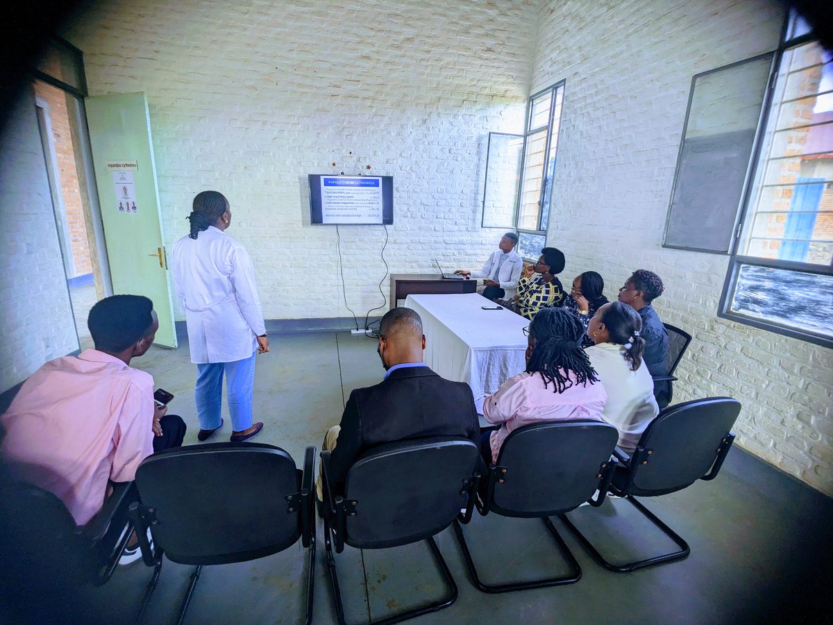 <a href="/RugereroS/">Rugerero sector</a> twakiriye itsinda ry'Abadepite bagize Komisiyo y'imibereho myiza y'abaturage Hon <a href="/uwamariyavene/">Uwamariya Veneranda</a> na Hon <a href="/ElianeMuka/">Eliane Mukarusagara</a> baje mu gikorwa cyo kureba uko igwingira mu bana bato n'imirire mibi bihagaze Basuye ingo mboneza mikurire nikigonderabuzima cya Rugerero <a href="/RubavuDistrict/">Rubavu District</a>