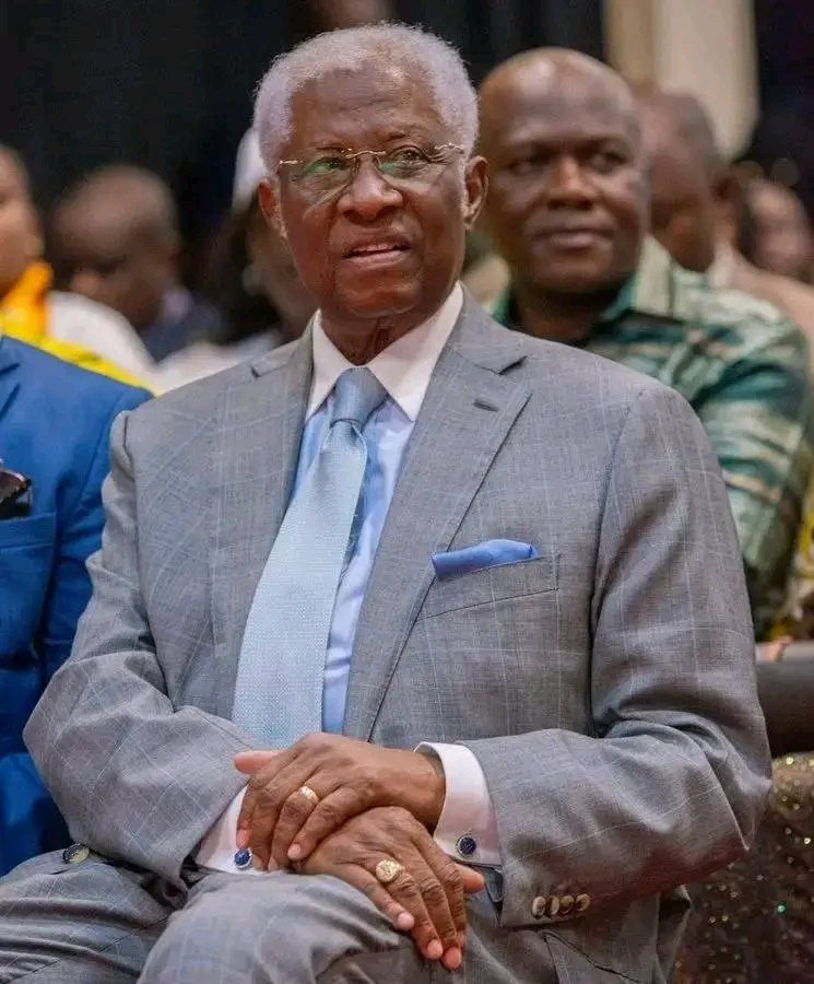 Joyeux Anniversaire à mon cher Frère Maître Alexis Thambwe Mwamba, du barreau de Kinshasa/Gombe, Ancien sénateur et président honoraire du Sénat. 
Longévité &amp; prospérité 

Yika mpiko, lobi eza ya Nzambe!

Bonne journée à vous tous mes amis.

Que Dieu vous bénisse abondamment!