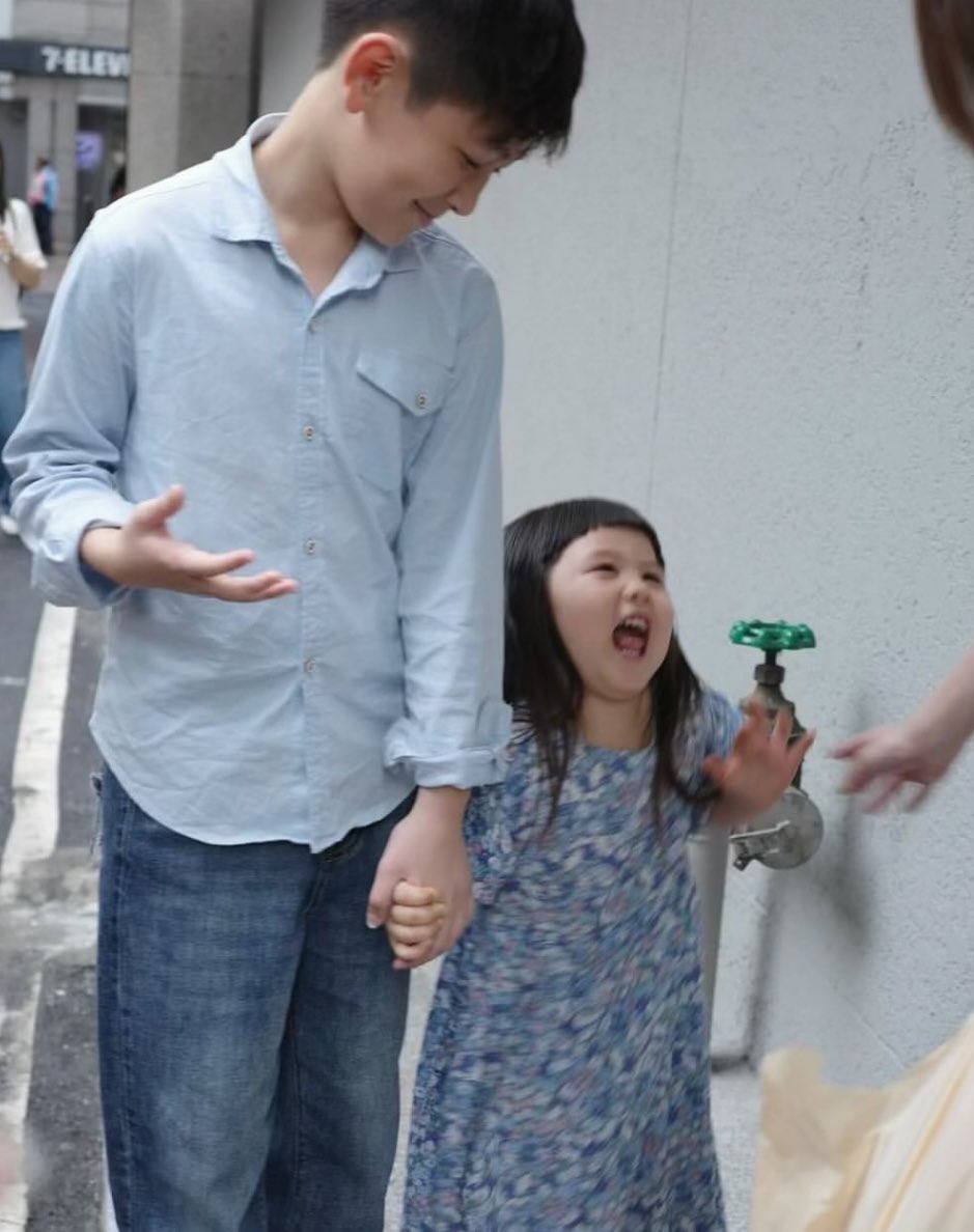 PlobJai's tweet image. เกลลลลล ป๊าทราบเรื่องยัง ! 5555555555555555555555555