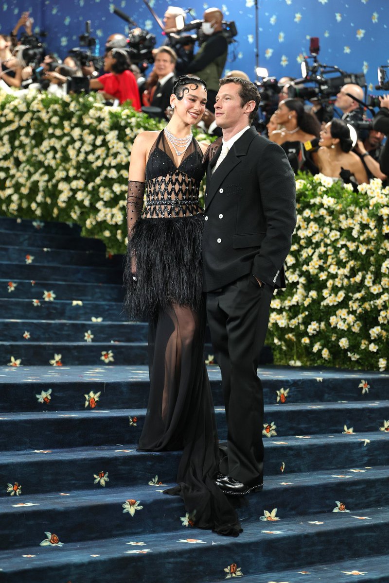 デュアとカラムのツーショット供給だけで明日がんばれる
#MetGala2025