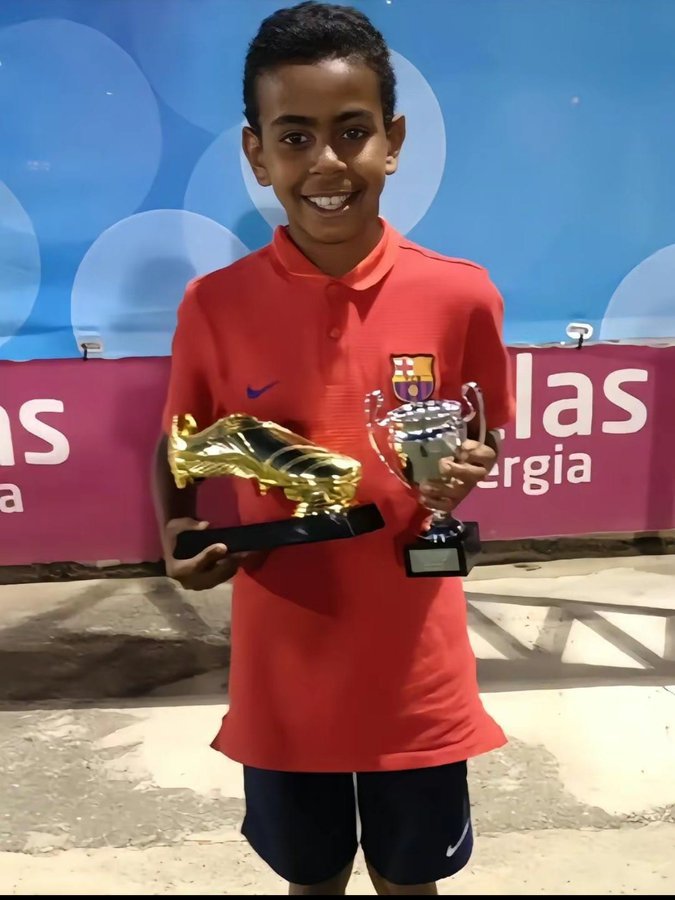 La última vez nos funcionó, no tentemos a la suerte

Si ignoráis a Lamine chikito perderemos hoy y quedaremos eliminados de la Champions