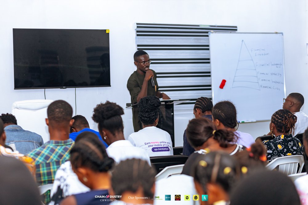 comfortibatt's tweet image. Day 2 Impact and value, the orientation day where students are onboarded. A life changing opportunity, come and embrace the greatest tech family. Best tech hub in Nigeria!!💥💥

#ChainDustryBlockchainWeek
#CBWeek25 
@ChainDustry