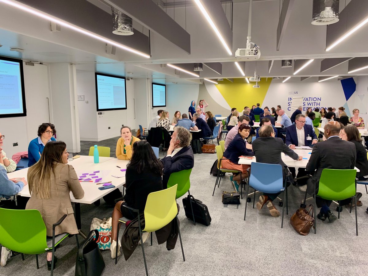 LeedsBRC's tweet image. Over to our #movingforwardinfectiondiagnostics delegates for our workshop session!
A great collaborative atmosphere working on the challenges and solutions to adoption in #AMR diagnostics!
@WeHCScientists
@BIVDA
@UK_ABHI
@kerrieanndavies
@drjanefreeman
