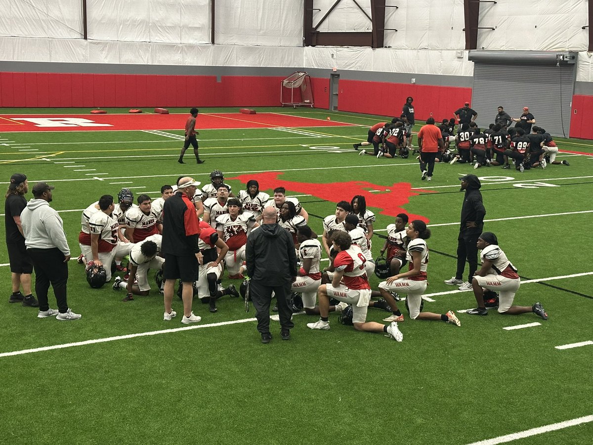 Lanny Williams (@l4for4) on Twitter photo Great finish this morning for <a href="/ManorHSFootball/">Manor Mustang Football</a> One day at a time! <a href="/Manor_Sports/">Manor ISD Athletics</a> <a href="/ManorISD/">Manor ISD</a> #GoBeGreat Great finish this morning for <a href="/ManorHSFootball/">Manor Mustang Football</a> One day at a time! <a href="/Manor_Sports/">Manor ISD Athletics</a> <a href="/ManorISD/">Manor ISD</a> #GoBeGreat