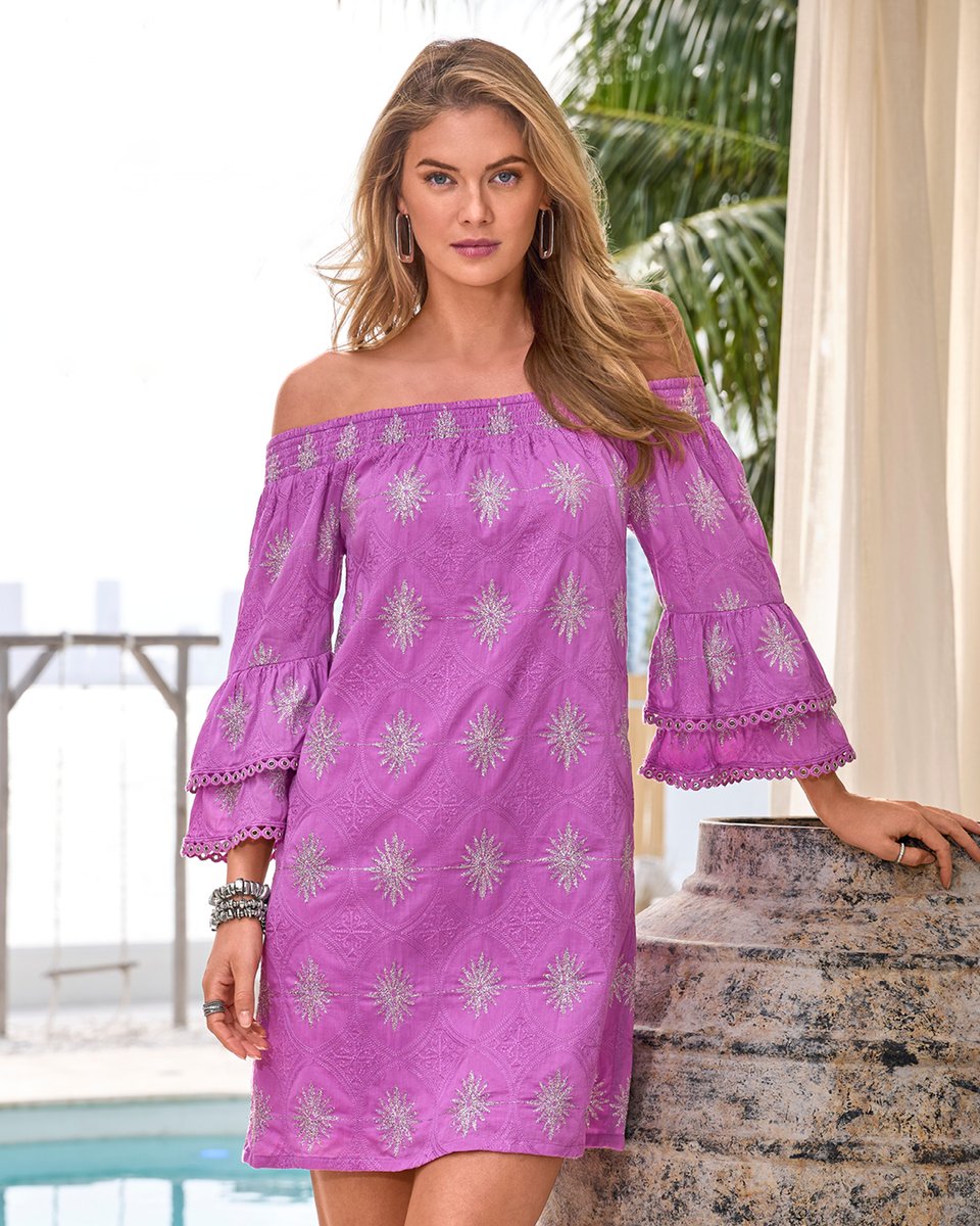 bostonproper's tweet image. When effortless meets elegant. This lavender shimmer dress is pure sunshine.​

Shop now &amp;gt;&amp;gt;​ bit.ly/3RPpgtb

 #BostonProperStyle #ResortChic #WomenWithStyle