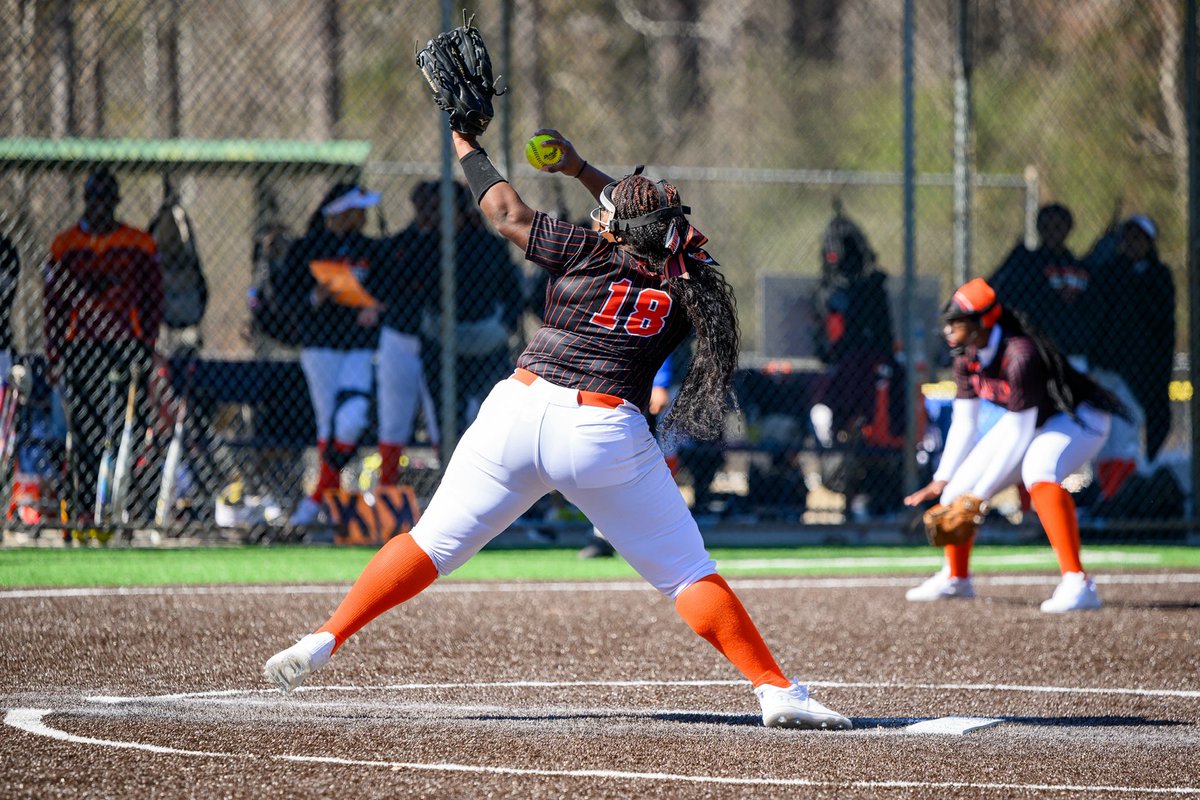 AvaLaVaye2023's tweet photo. After much thought and prayer, I’m entering the NCAA transfer portal. Grateful for the journey so far—ready to grow as a pitcher, outfielder, and hitter. Excited for what’s next! #TransferPortal #softball https://t.co/bR7FPzT3Be