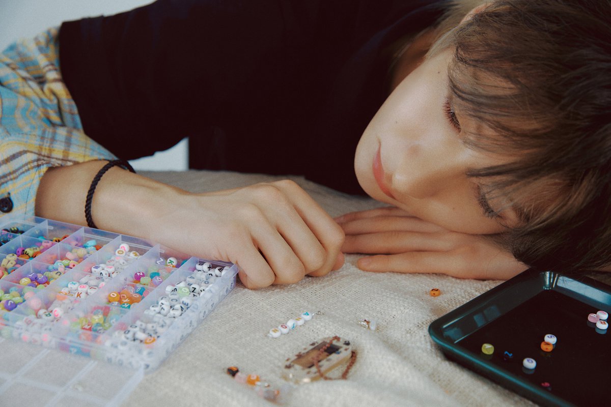 RIIZE_official's tweet photo. Inside My Love Archive 

RIIZE 라이즈 The 1st Album 【ODYSSEY】
➫ 2025.05.19 6PM (KST)

💿Pre-order
https://t.co/acn5swB0hz

#RIIZE #라이즈
#RISEandREALIZE
#InsideMyLove #RIIZE_InsideMyLove
#ODYSSEY https://t.co/9KGAtBHIzr