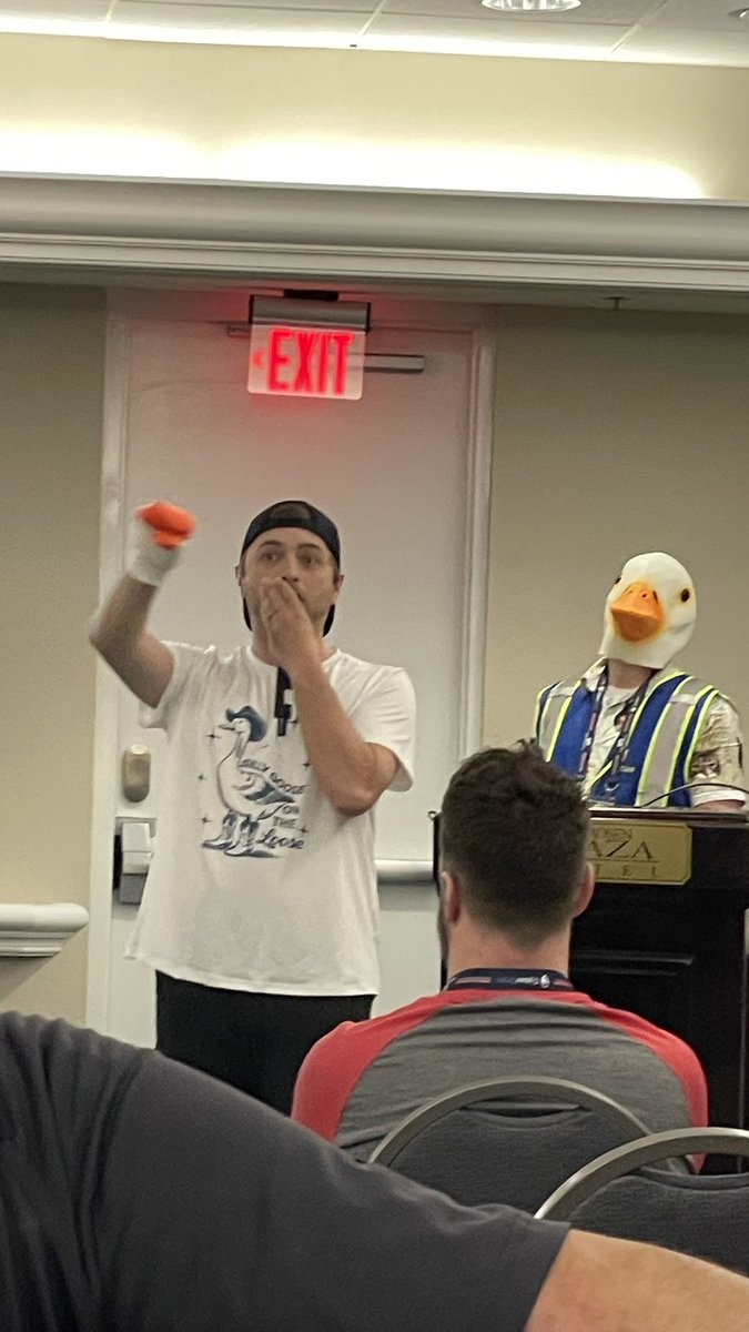 It was awesome running across Justin Ong yesterday at #MSPGeekCon2025. 

This has been a really fun conference, andI’m looking forward to seeing what shenanigans today holds.