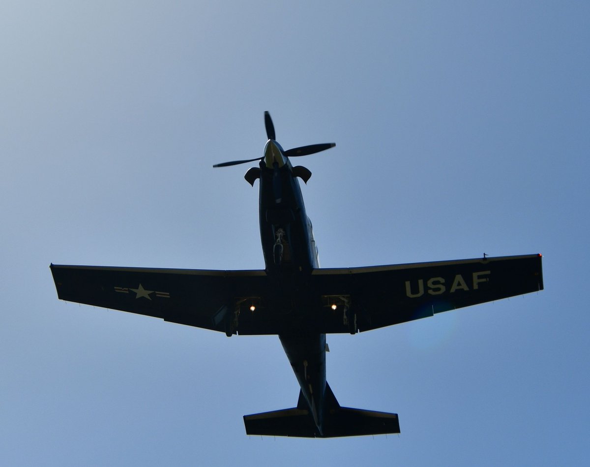#PlanesFlyHere