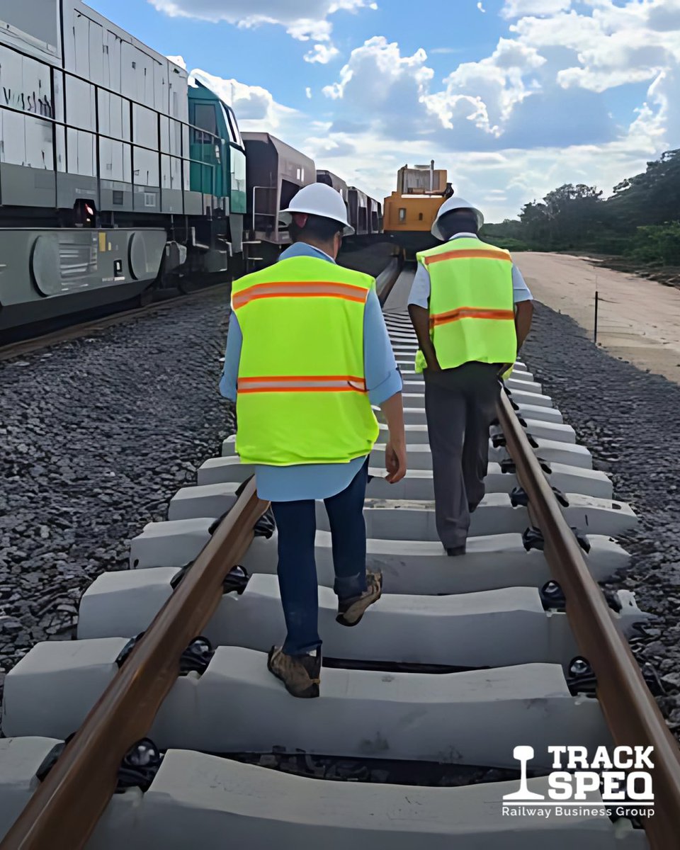 🚇 ¿Buscas durabilidad? Aquí 5 razones para elegir nuestros durmientes de concreto certificado:
🔹 Larga vida útil
🔹 Alta resistencia
🔹 Bajo mantenimiento
🔹 Sostenibles
🔹 Ecológicos
Conoce más: trackspeq.com
#DurmientesDeConcreto #TrackSpeq