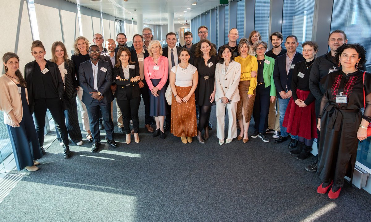 Dipartimento di Fisica - Politecnico di Milano (@dfis_polimi) on Twitter photo Among the new "Ambassador for ERC" was named <a href="/g_paterno/">Giuseppe Paternò</a>. Congratulations!
#Physics #research #Amb4ERC Among the new "Ambassador for ERC" was named <a href="/g_paterno/">Giuseppe Paternò</a>. Congratulations!
#Physics #research #Amb4ERC