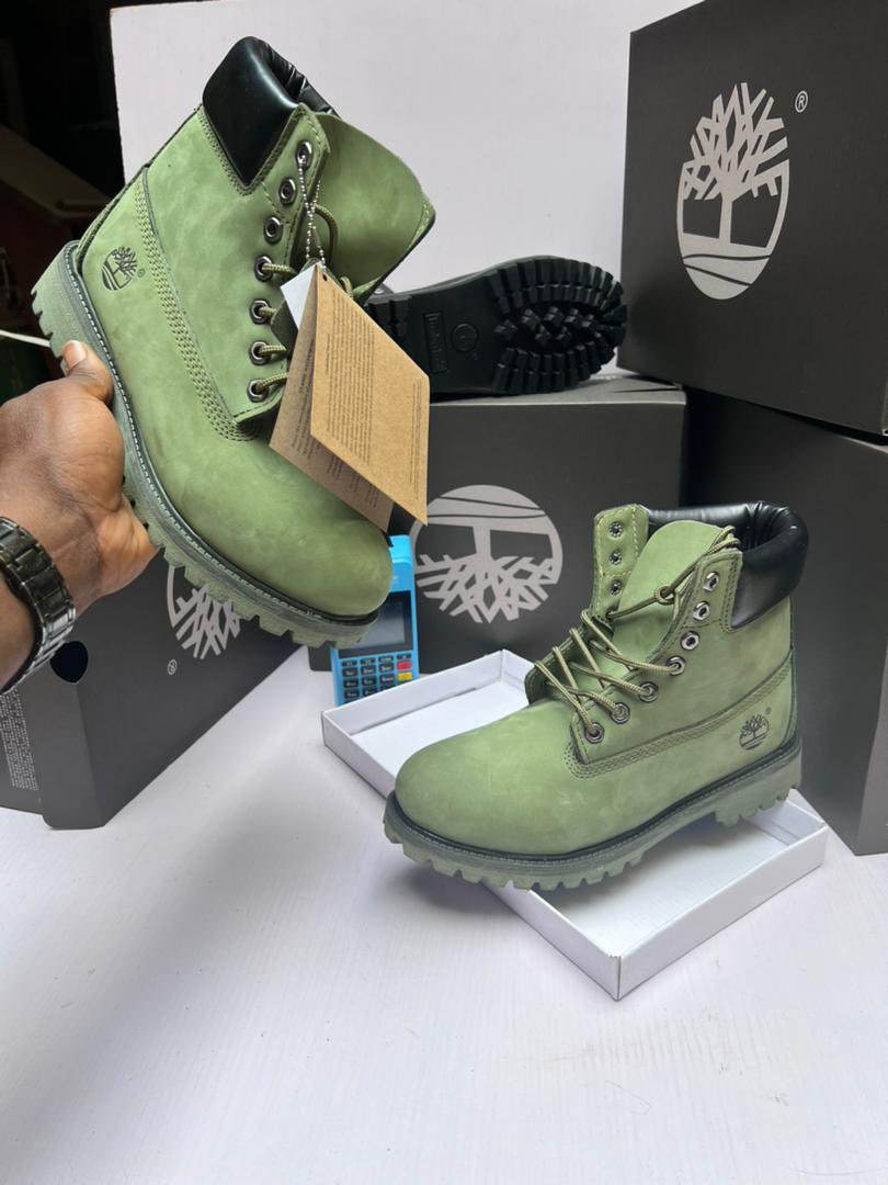 Tunmiiiiiiiii's tweet image. Buy shoes from me today 🥹
All available and affordable