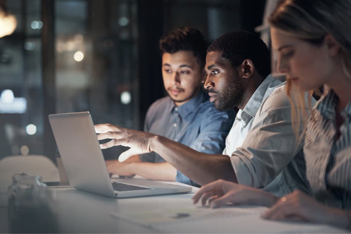 LiquidWeb's tweet image. This #SmallBusinessWeek, discover how private cloud helps SMBs boost security, performance &amp;amp; scalability without enterprise costs. 💡🚀

Read more: ow.ly/7NPk50VNKiH

#PrivateCloud #LiquidWebHosting