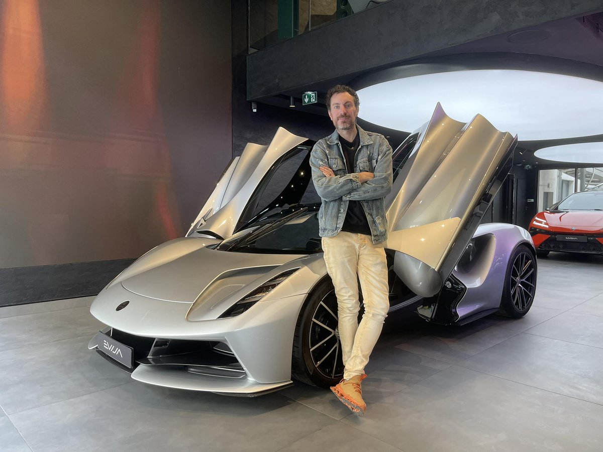 Ah salut toi ! #LotusEvija