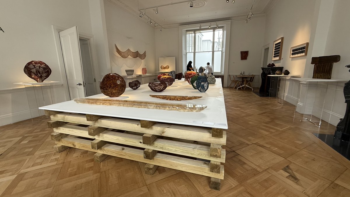 The_TimberGroup's tweet photo. Delighted to help SOLUNA CRAFT create a base for one of their exhibition displays in South Kensington! The smooth finish &amp; consistent section size of our planer regularised structural timber made an ideal component for this display.
https://t.co/RAOqbisgsn https://t.co/R9rEFWH3dv https://t.co/pJcbeZrGiR