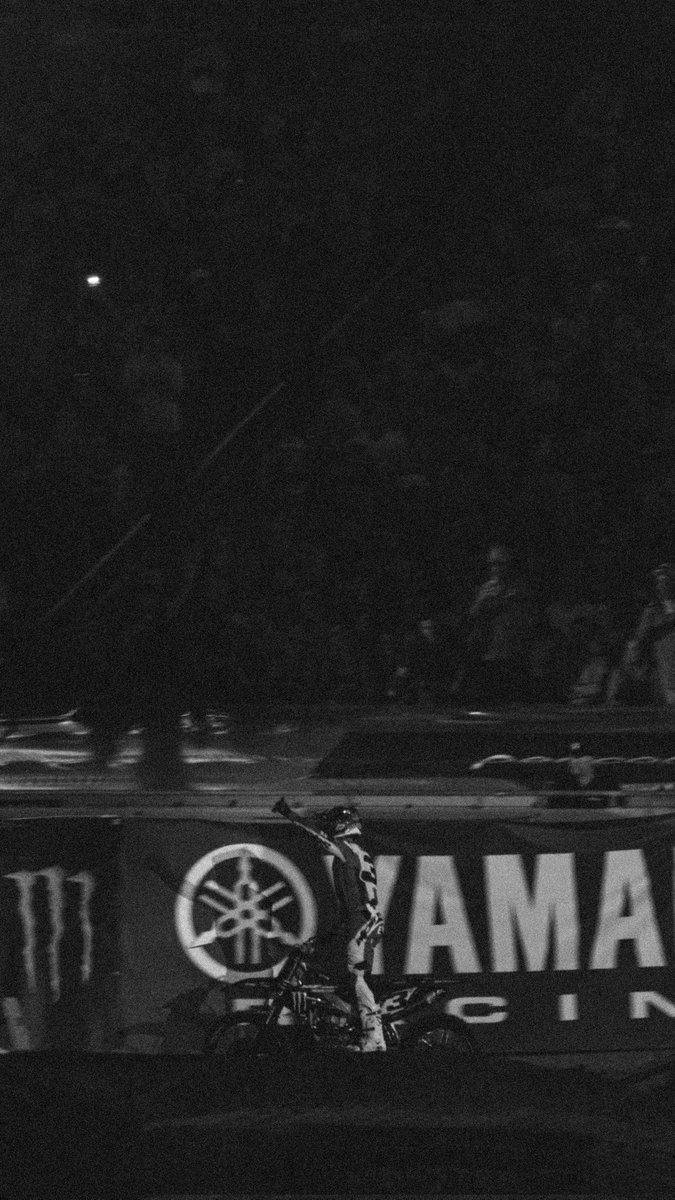 VelocityVisual_'s tweet image. 25' Pro Motocross Loading....