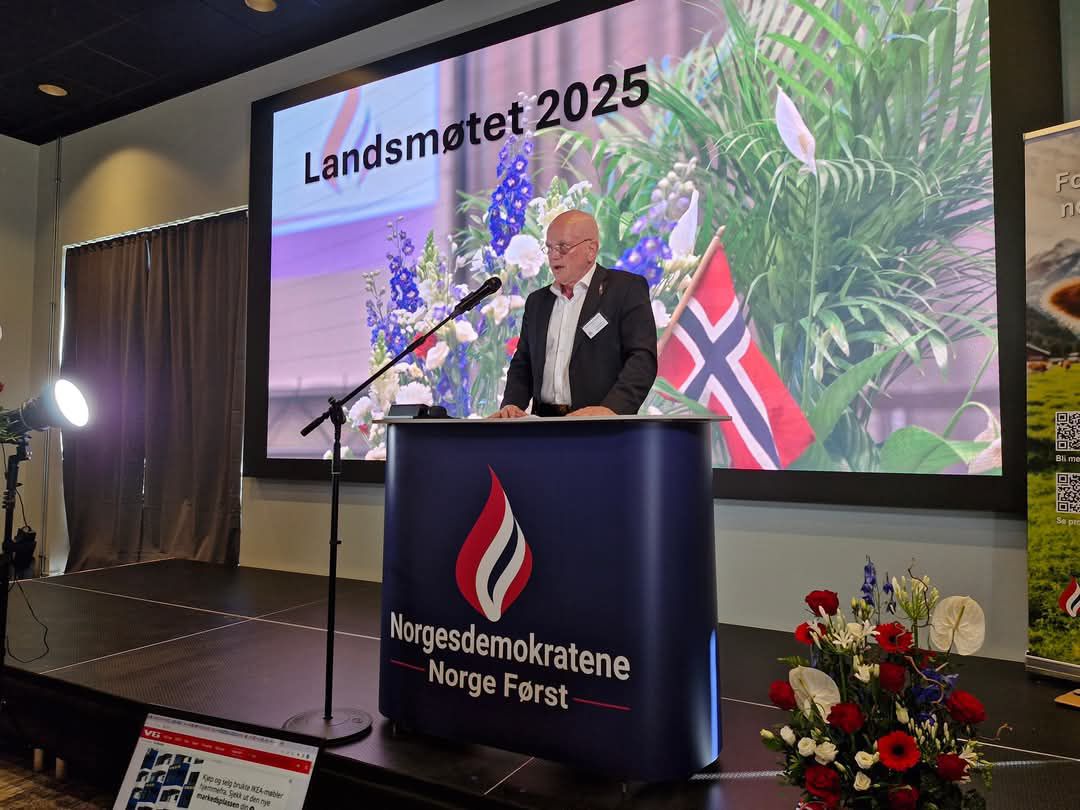 Da er tidenes beste landsmøte for ND overstått! Tusen takk til alle delegater og andre gode bidragsytere som har bidratt til et prikkfritt og svært motiverende arrangement! Riksmedia glimret som vanlig ved sitt fravær. De liker ikke at noen står opp for Norge og det norske