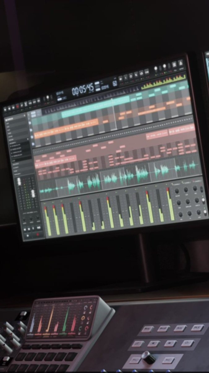 Rockstar took the time to make their own actual music production program for #GTAVI

It's got everything- the mixers, the audio waves, even the actual notes.

Absolutely incredible level of detail in Grand Theft Auto 6