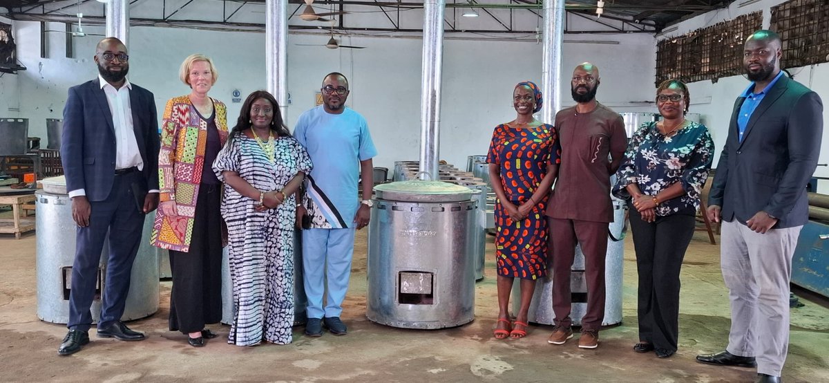 AlanAwimbo's tweet image. Today we officially launched the Re-Energizing School Meals project🔥  in Sierra Leone—funded with a generous USD 1.2 million grant from the The OPEC Fund for International Development.

In partnership with the Ministry of Environment and Climate Change and the Ministry of Basic…