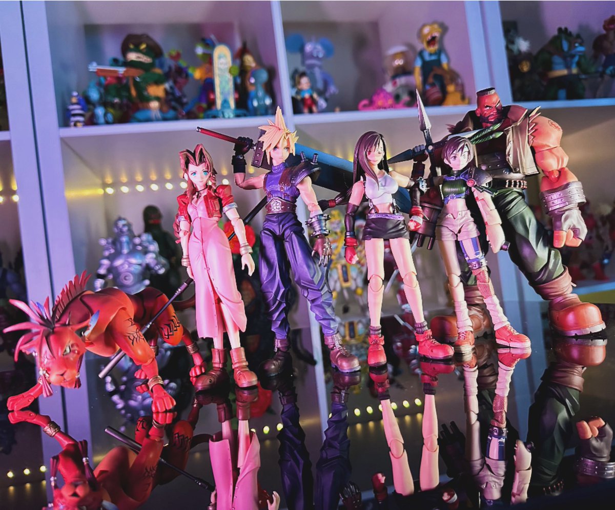 toybroreviews's tweet photo. A V A L A N C H E https://t.co/XAdATDkXTj