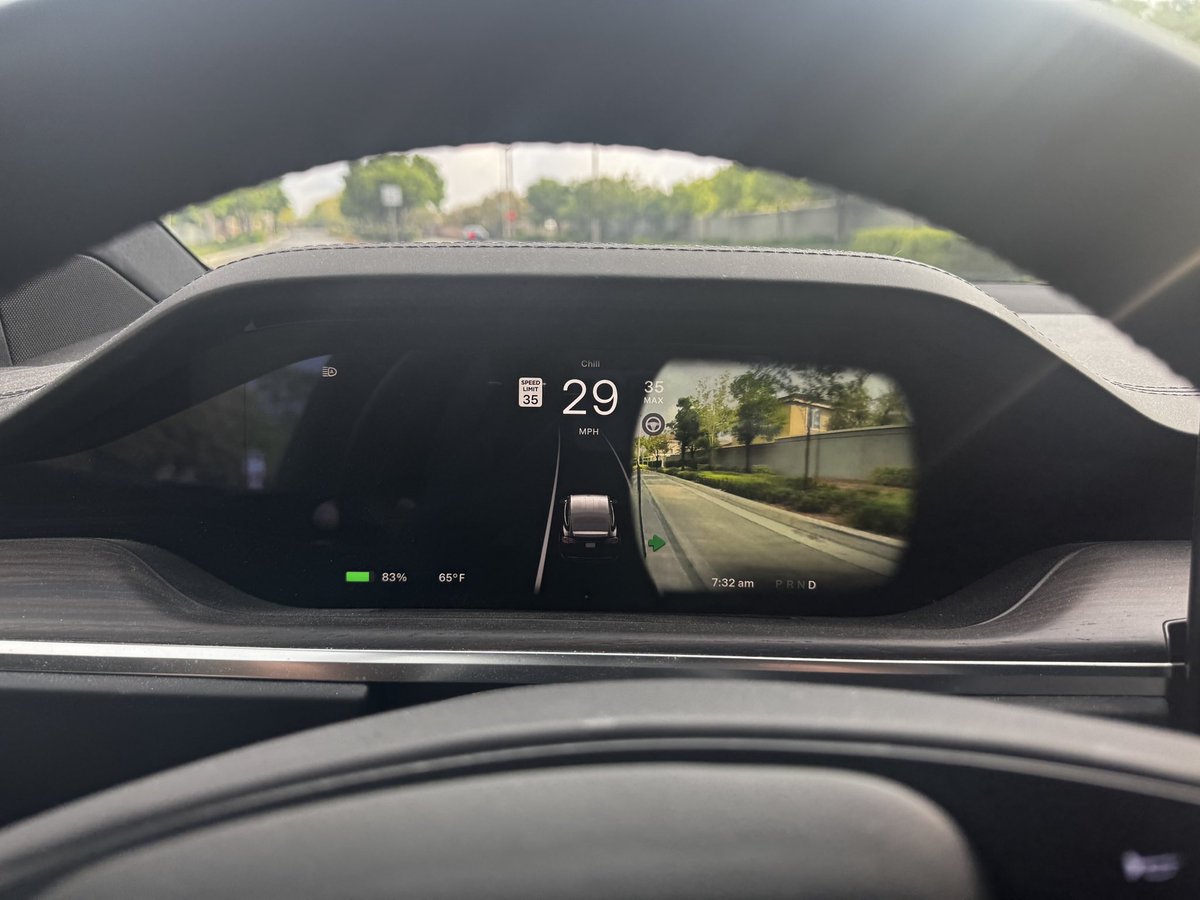 jake_hansen_'s tweet image. Got the @Tesla Spring update, I really love the updated blind spot camera.