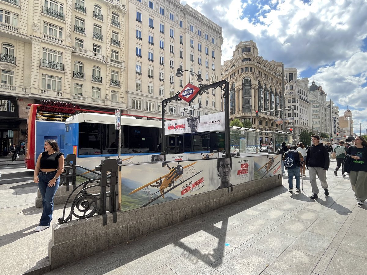 A veces coger el <a href="/metro_madrid/">Metro de Madrid</a> en Gran Vía se convierte en una #MisionImposible <a href="/JCDecaux_ES/">JCDecaux España</a> 
#MissionImpossible #publicidad