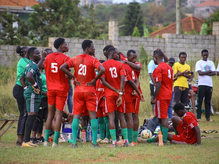 RedAntsMen's tweet photo. 🚨 The Second Half is here ✅

ROLL ON YOU #REDANTS 

#Madfa5thDivision 
#PushingForPromotion 
#RATKAN https://t.co/hFR2GUgQ16
