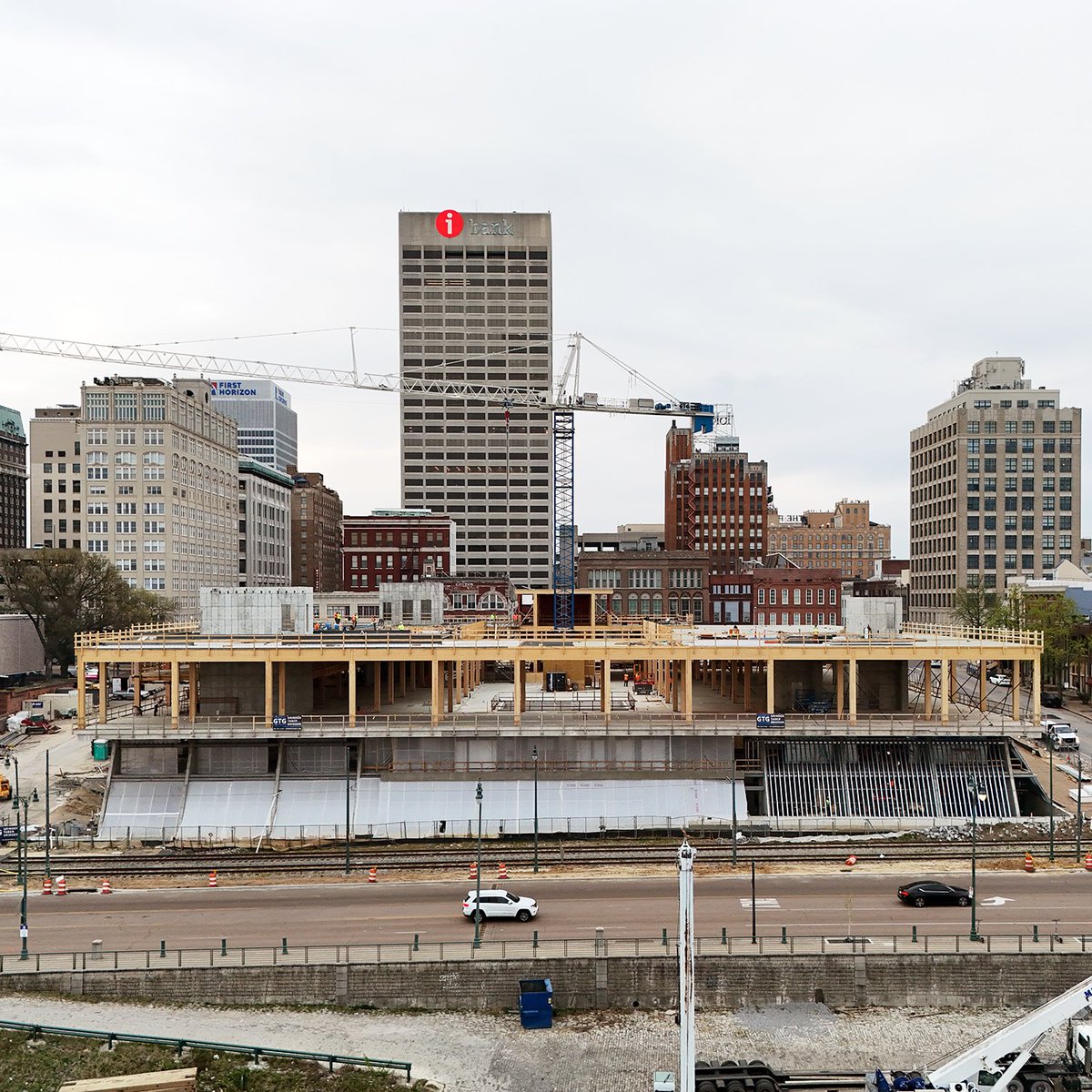 The new Memphis Art Museum has topped out. Our team attended the event along with other  project contributors and local officials, marking a milestone in the  museum’s construction. More here: hdm.com/516