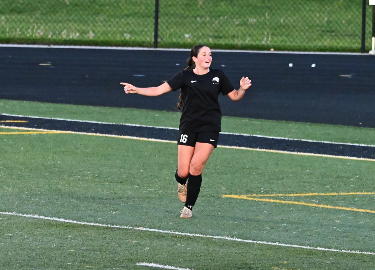 ANKENY FANATIC tweet media