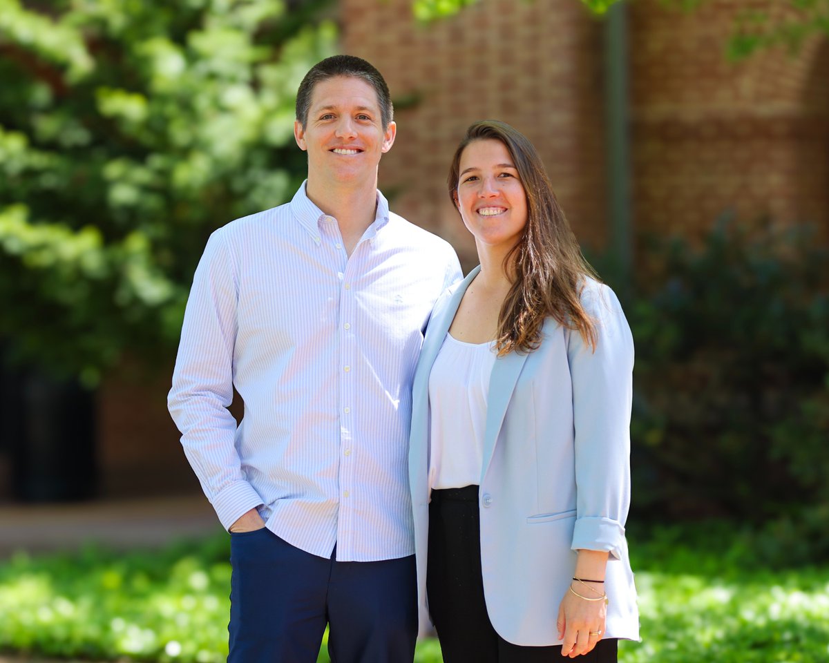 This month, Nini Ratto Schol (MBA ’25) and Rodrigo Delgado Santa Maria (MBA ’25) will cross the Darden graduation stage not just as classmates, but as husband and wife who navigated every step of the MBA journey side by side 🎓

From moving to the U.S. from Peru to interning at
