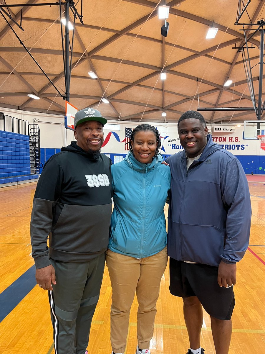 Councilmember Joy Hollingsworth (@cmjoyhollings) on Twitter photo I had an incredible time watching and speaking to the girls at the <a href="/nwgreyhounds/">NW Greyhounds</a> basketball practice.
Two Topics:
1. Body Language
2. Always put in 100%
Coach Buck is an outstanding mentor and motivator, and Coach Dollar has been a true blessing and guiding force for our I had an incredible time watching and speaking to the girls at the <a href="/nwgreyhounds/">NW Greyhounds</a> basketball practice.
Two Topics:
1. Body Language
2. Always put in 100%
Coach Buck is an outstanding mentor and motivator, and Coach Dollar has been a true blessing and guiding force for our