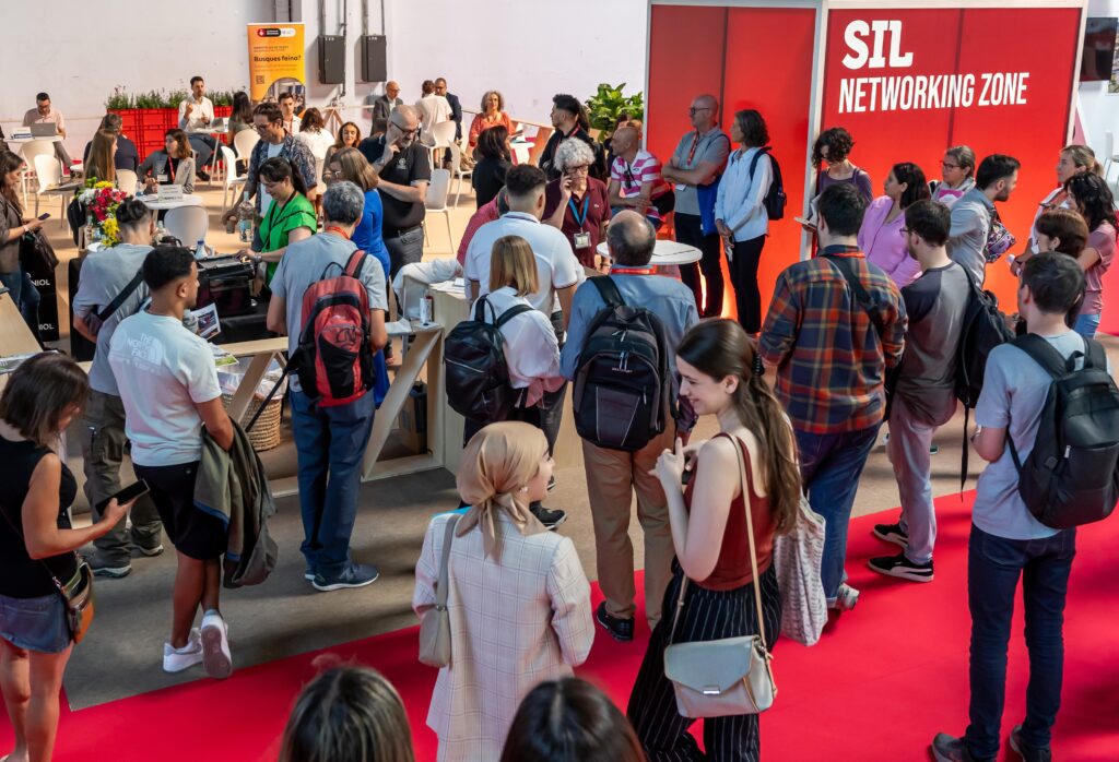 🚛 Logistics industry is facing a talent shortage—struggling to attract and retain skilled workers.

To fix it? Rethink training, modernize the image, and spotlight career growth.

🔗logisticsbusiness.com/it-in-logistic…

#Logistics #SupplyChain #FutureOfWork #SkillsGap