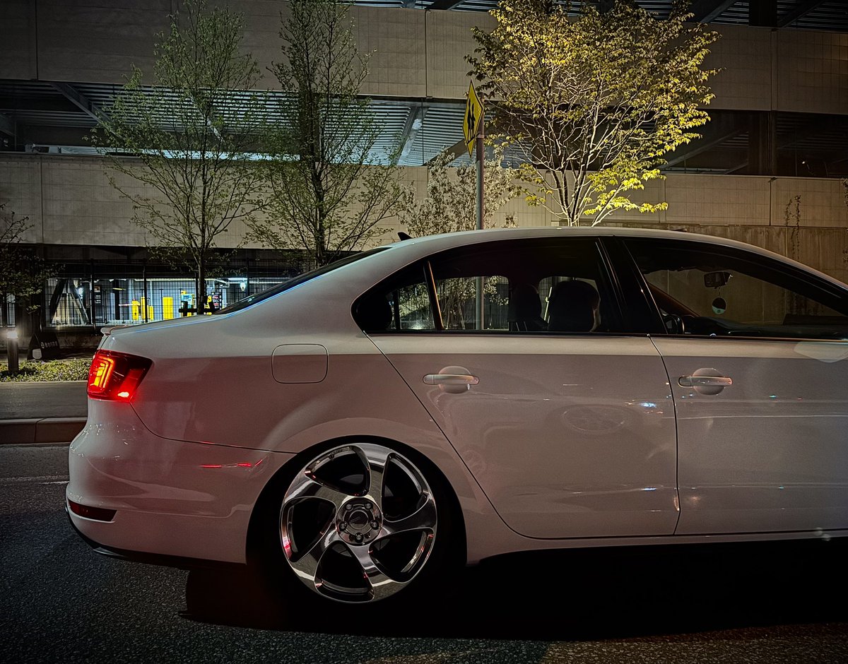 ゆーちゃん tweet media