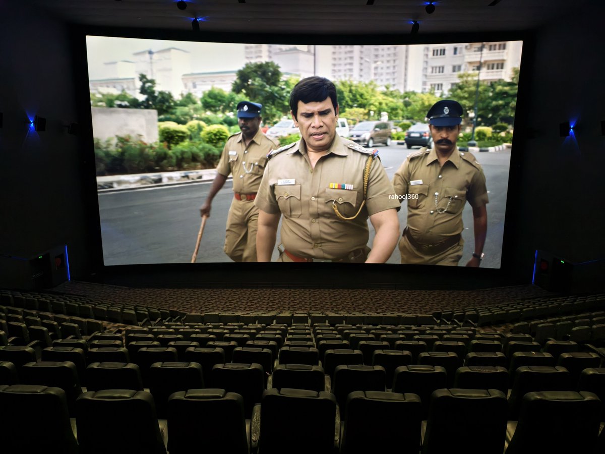 rahool360's tweet photo. 100ft getting filled is such a bliss ...I will definitely once more come here when I am in Chennai ...#VEPIQ @epiqcinema @qubecinema ..inbetween #Hit3 didn't play Flat here.... https://t.co/5qAOPXsXk3
