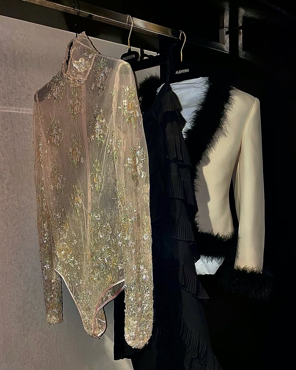 IG: srchafreen

SAROCHA AT MET GALA
#MetGala2025xFREEN
#MetGala #MetGala2025
#srchafreen