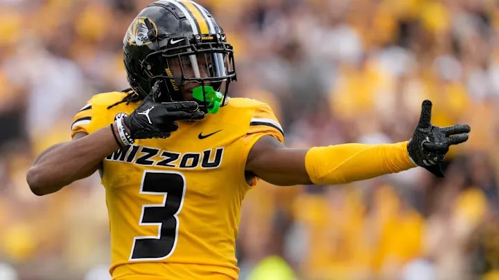 π©πππππβπ©π©βπ©ππππ (@iam_bb4) on Twitter photo #AGTG Blessed to receive my 18th D1 offer from University of Missouri π―!!
<a href="/CoachDrinkwitz/">Eliah Drinkwitz</a> <a href="/CoachLoop/">Curtis Luper</a> <a href="/coachalpogue/">Al Pogue</a> <a href="/cally_chizik/">Cally Chizik</a>
@THiLlBAFootball <a href="/CoachReed_/">Keenan Reed</a>
<a href="/jaywilkinson/">Jay Wilkinson</a> <a href="/adamgorney/">Adam Gorney</a> <a href="/SWiltfong_/">Steve Wiltfong</a> <a href="/ChadSimmons_/">ChadSimmons</a> <a href="/247Sports/">247Sports</a> <a href="/dhglover/">πCoach Gloveπ</a> <a href="/AllenTrieu/">Allen Trieu</a> <a href="/CoachMillz_/">Millz2BeMade Training</a> <a href="/Josh_Scoop/">Josh McCuistion</a> #AGTG Blessed to receive my 18th D1 offer from University of Missouri π―!!
<a href="/CoachDrinkwitz/">Eliah Drinkwitz</a> <a href="/CoachLoop/">Curtis Luper</a> <a href="/coachalpogue/">Al Pogue</a> <a href="/cally_chizik/">Cally Chizik</a>
@THiLlBAFootball <a href="/CoachReed_/">Keenan Reed</a>
<a href="/jaywilkinson/">Jay Wilkinson</a> <a href="/adamgorney/">Adam Gorney</a> <a href="/SWiltfong_/">Steve Wiltfong</a> <a href="/ChadSimmons_/">ChadSimmons</a> <a href="/247Sports/">247Sports</a> <a href="/dhglover/">πCoach Gloveπ</a> <a href="/AllenTrieu/">Allen Trieu</a> <a href="/CoachMillz_/">Millz2BeMade Training</a> <a href="/Josh_Scoop/">Josh McCuistion</a>