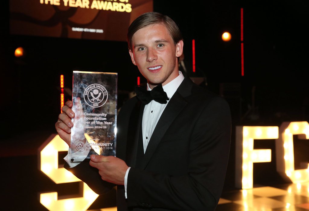 Sydie Peck tweet media