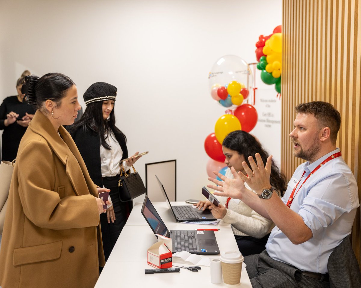 Sometimes, all you need is a helping hand to guide you through the day. Whether it’s a student success tutor, staff member, or classmate, at TLG, we’ve got you covered – you’ll never go through it alone! 💙

#thelanguagegallery #TLG #studyatTLG #community #businessandmanagement