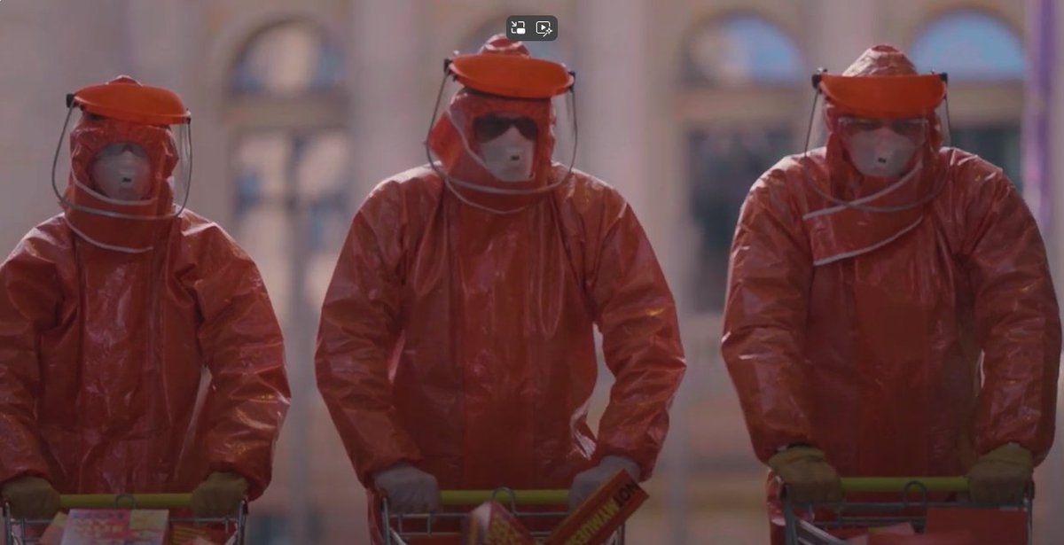 Ich kann gar nicht sagen, wie ich Kampagnen wie diese von <a href="/mymuesli/">mymuesli</a> verachte. Unsere postfaktische Zeit jetzt noch befeuern mit populistischem, unwissenschaftlichem Unfug. Als Werber, wüsste ich, wie die Gegenkampagne aussehen muss. #Niewiedermymuesli
youtu.be/okkJHfJEah8?si…