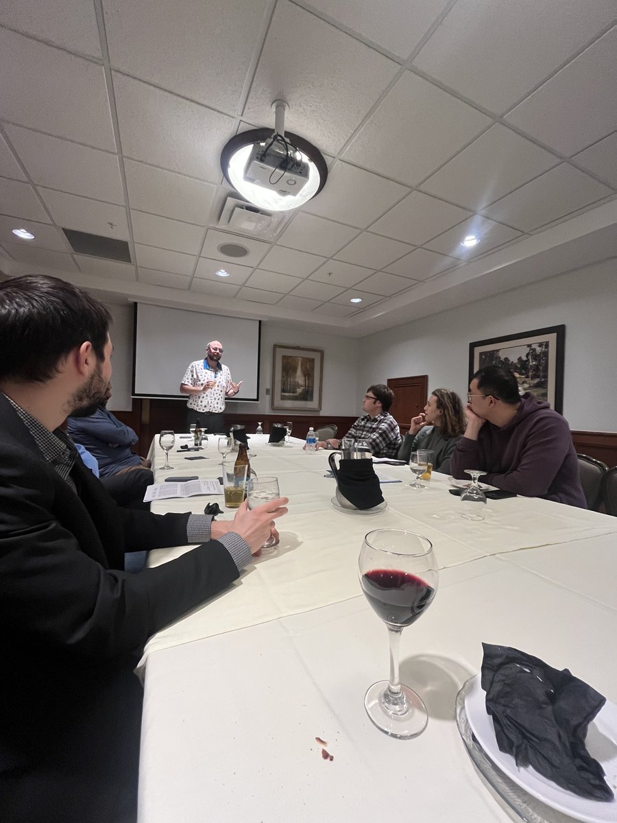 The Neurology Residents enjoying a fun and education journal club meeting hosted by consultants, Dr. Stitt (<a href="/brainsnthingz/">Derek Stitt, M.D.</a>) and Dr. Ramanan (<a href="/vijaykramanan/">Vijay Ramanan, MD PhD</a>) at the Rochester Country Club #MayoNeuroResidency
