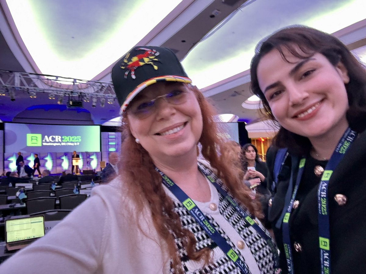 saraaahzzz's tweet image. Just had the chance to meet Dr. @KatarzynaMacura
at #ACR2025 , a brilliant mind and an even kinder heart. Grateful for the opportunity to learn from and connect with someone so inspiring.