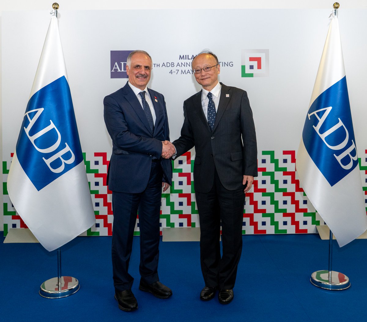 ADB welcomes Türkiye as its newest regional member. 

Türkiye has been a non-regional member since 1991. As a regional member of ADB, Türkiye is now eligible to borrow from ADB to address development challenges. #ADBAnnualMeeting 

Read more: ow.ly/jFEs50VNLa0