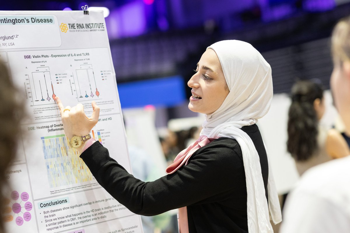 #UAlbany hosted its 3rd annual Showcase last week, a day-long event that brought together the entire University community to highlight academic excellence.  

The event featured 1,300+ student presentations supported by 415 faculty advisors.

Our recap: albany.edu/news-center/ne…