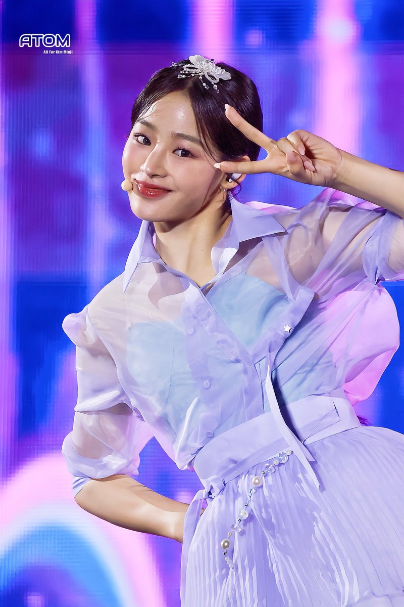AMAYZING MINJI DAY

#밝게빛날_민지의_스물한살여름
#BLOOMINGJIDAY
#HAPPY_MINJI_DAY