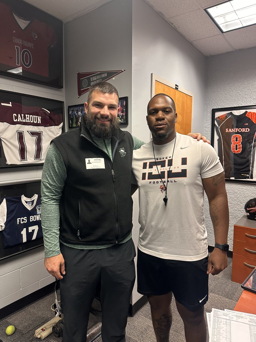 Dustin Kincaid (@coachklbs) on Twitter photo I appreciate <a href="/CoachHoun/">Karl Calhoun Jr.</a> at <a href="/BokeyFootball/">Bokey Football</a> taking the time for us to be able to sit and talk with his players. Home of our stud RB <a href="/TreyClark1005/">Trey Clark</a>. Seminole HS has some great talent looking forward to trying to keep these guys local!!
#ChaseGreatness #GoHatters #SUitUp I appreciate <a href="/CoachHoun/">Karl Calhoun Jr.</a> at <a href="/BokeyFootball/">Bokey Football</a> taking the time for us to be able to sit and talk with his players. Home of our stud RB <a href="/TreyClark1005/">Trey Clark</a>. Seminole HS has some great talent looking forward to trying to keep these guys local!!
#ChaseGreatness #GoHatters #SUitUp