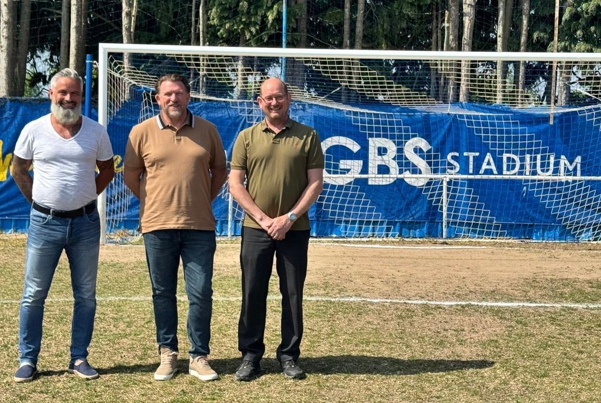 🏟️ Big news, our Chairman Pat Lewis is now Chairman of @iwfc_!
Born &amp; bred in Ipswich, Pat's bringing his passion for community + leadership to the club.
Exciting times ahead at the GBS Stadium!

💬 "Football is all about community."
#IpswichWanderers #SourceOne #SuffolkBusiness
