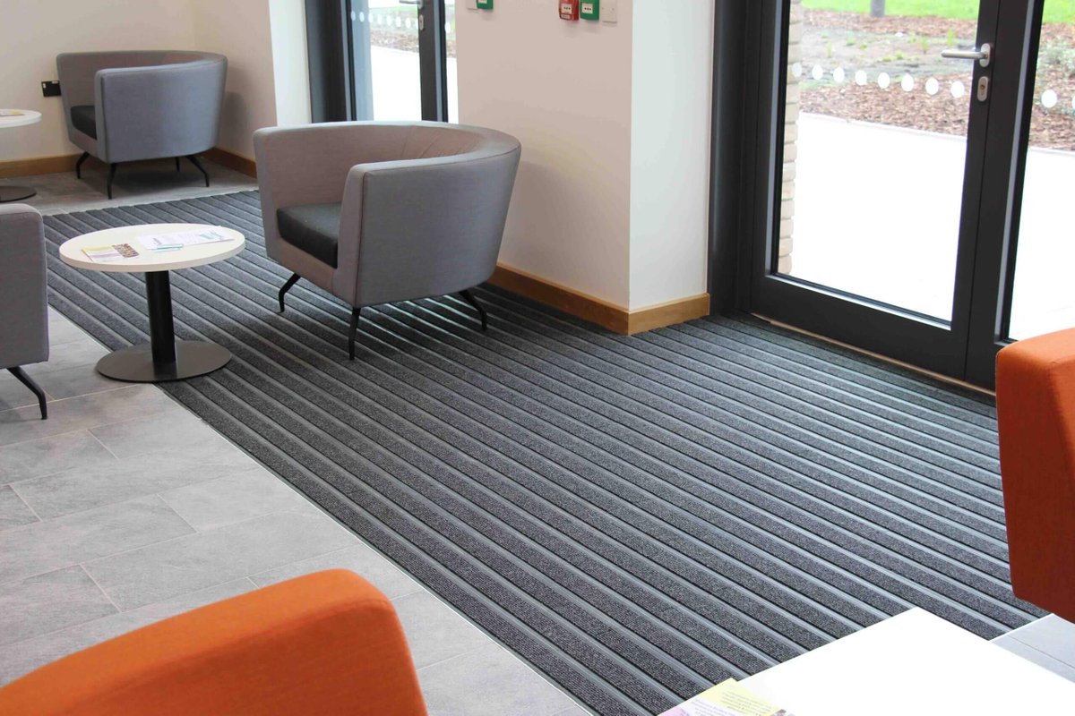 MatWorksES's tweet image. Busy entrances? No problem! 🚶‍♀️🚶‍♂️ Entrack 50 mats are durable and built to last. Find out more and get a free site survey here: paragon-carpets.co.uk/products/entra…
#CommercialFlooring #Matting